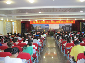 航帆培訓2012年麗江市事業(yè)單位招聘考試培訓課堂實況照片1